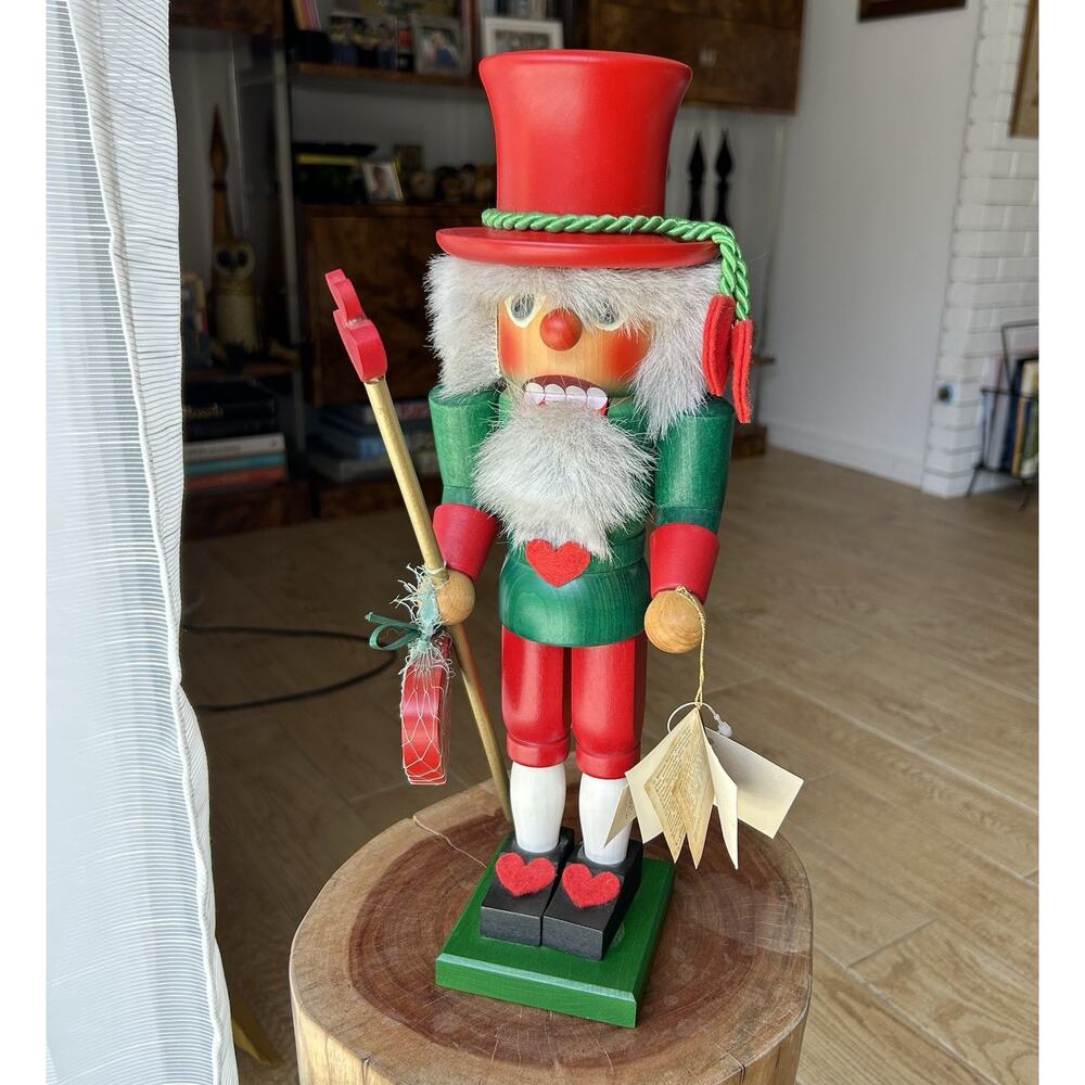 Holzkunst Christian Ulbricht 15" Valentine King of Hearts Nutcracker Vintage